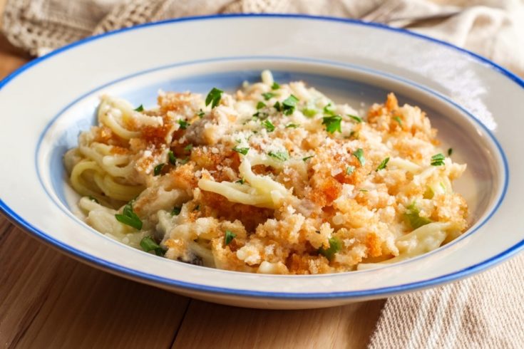 Chicken noodle casserole