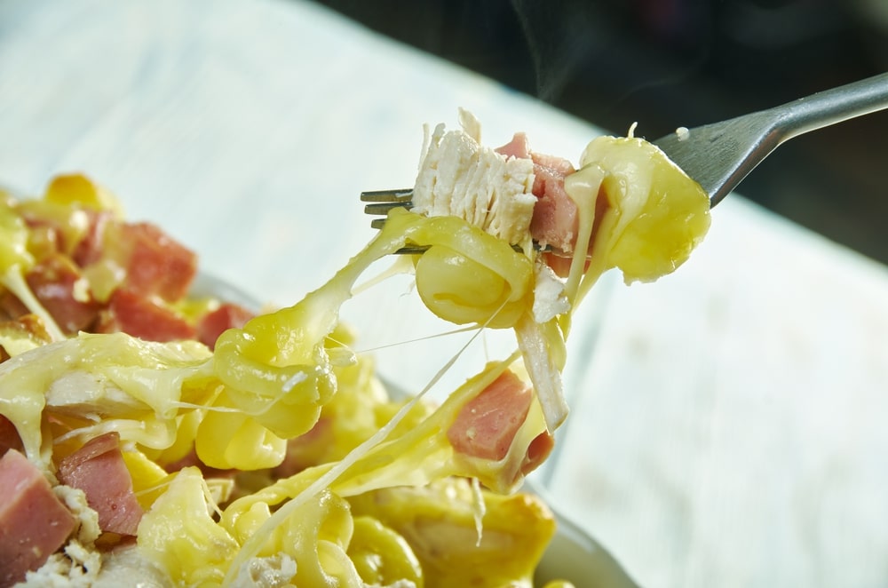 easy chicken cordon bleu casserole