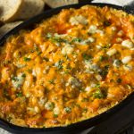 keto buffalo chicken dip