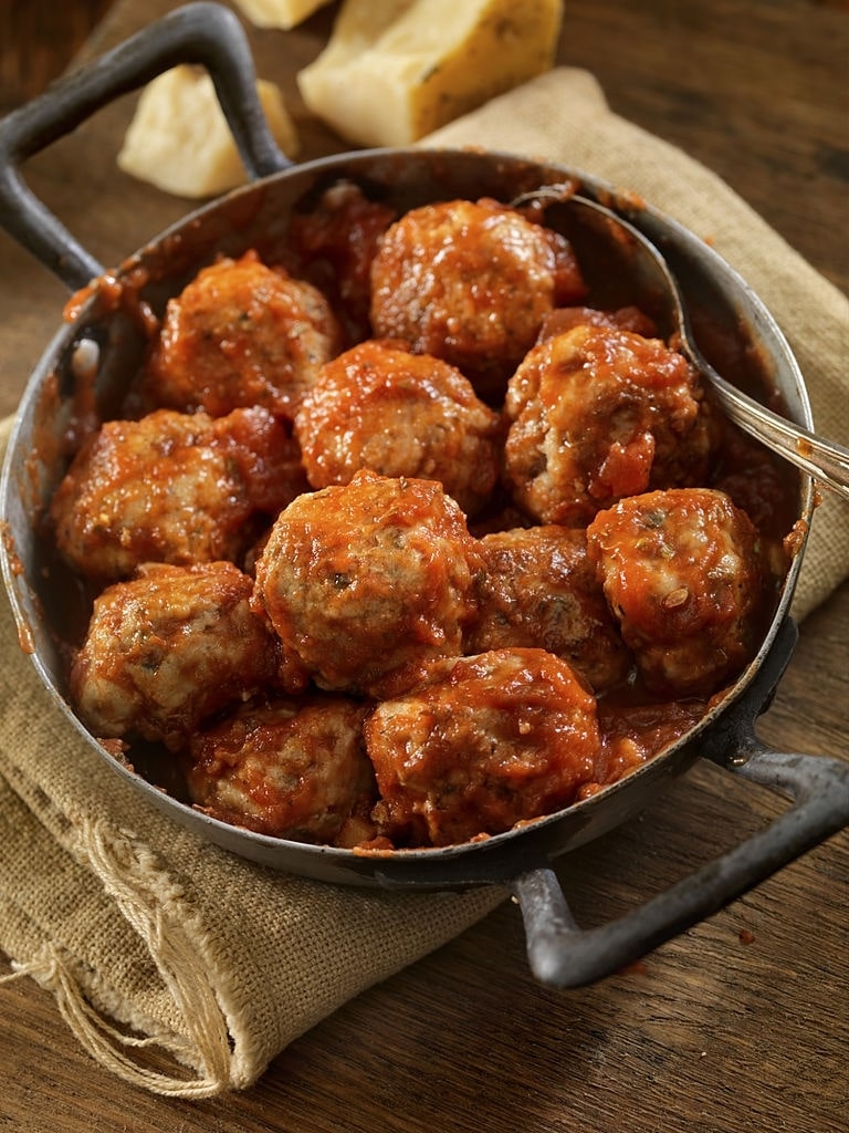 low carb buffalo chicken meatballs