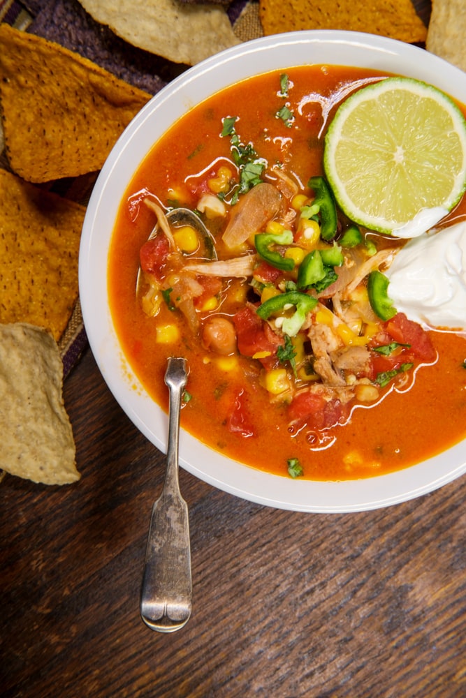 keto cheesy chicken fajita soup