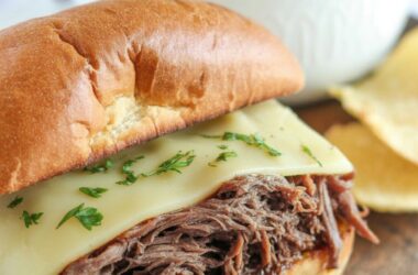 Slow Cooker French Dip Sandwiches