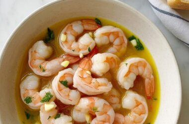 Mediterranean Diet Shrimp in Garlic Sauce easy